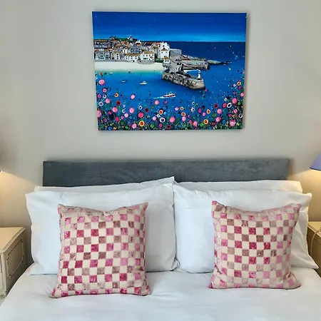 Santa Fe Newlyn-Sleeps 4 Villa Exterior photo